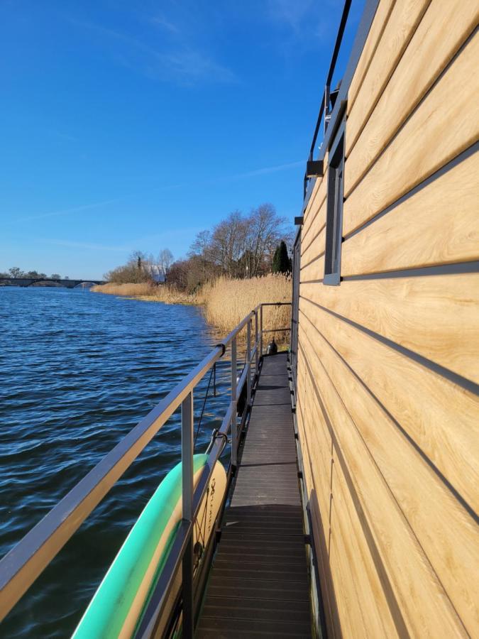 Hotel Hausboote Unteres Odertal Hausboot Kranich Schwedt Exterior foto